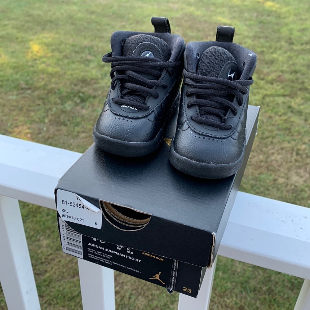 Infant shoes